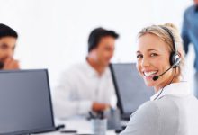 a lady using transcriptionist software