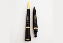 Winged Stamp Eyeliner